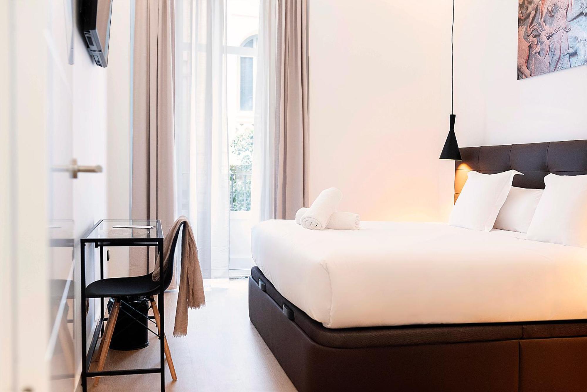 Woohoo Rooms Boutique Luna Madrid Exterior photo
