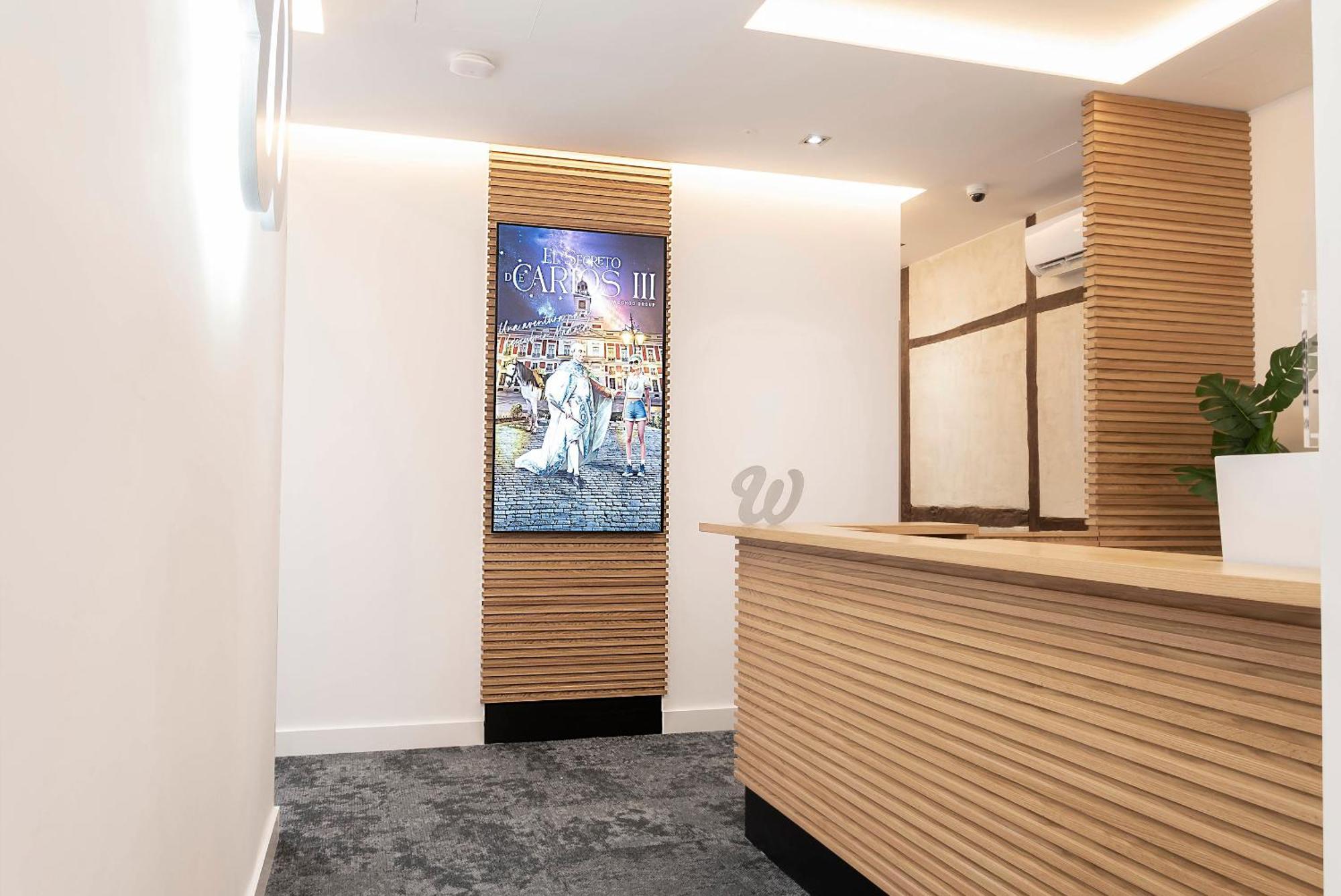 Woohoo Rooms Boutique Luna Madrid Exterior photo